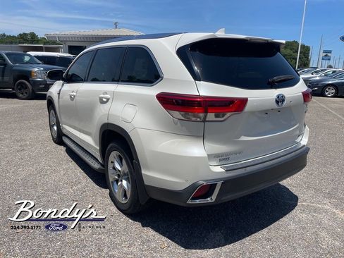 Used 2019 Toyota Highlander Limited AWD/4WD image 12