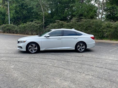 Used 2020 Honda Accord EX-L image 8