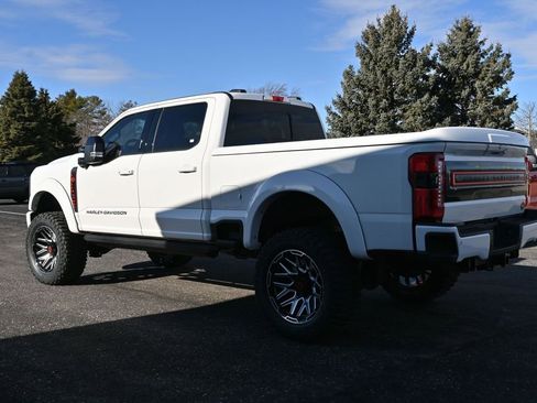 New 2026 Ford F250 Lariat w/ Black Appearance Package AWD/4WD image 10