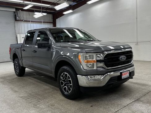 Used 2022 Ford F150 XLT w/ Trailer Tow Package image 27