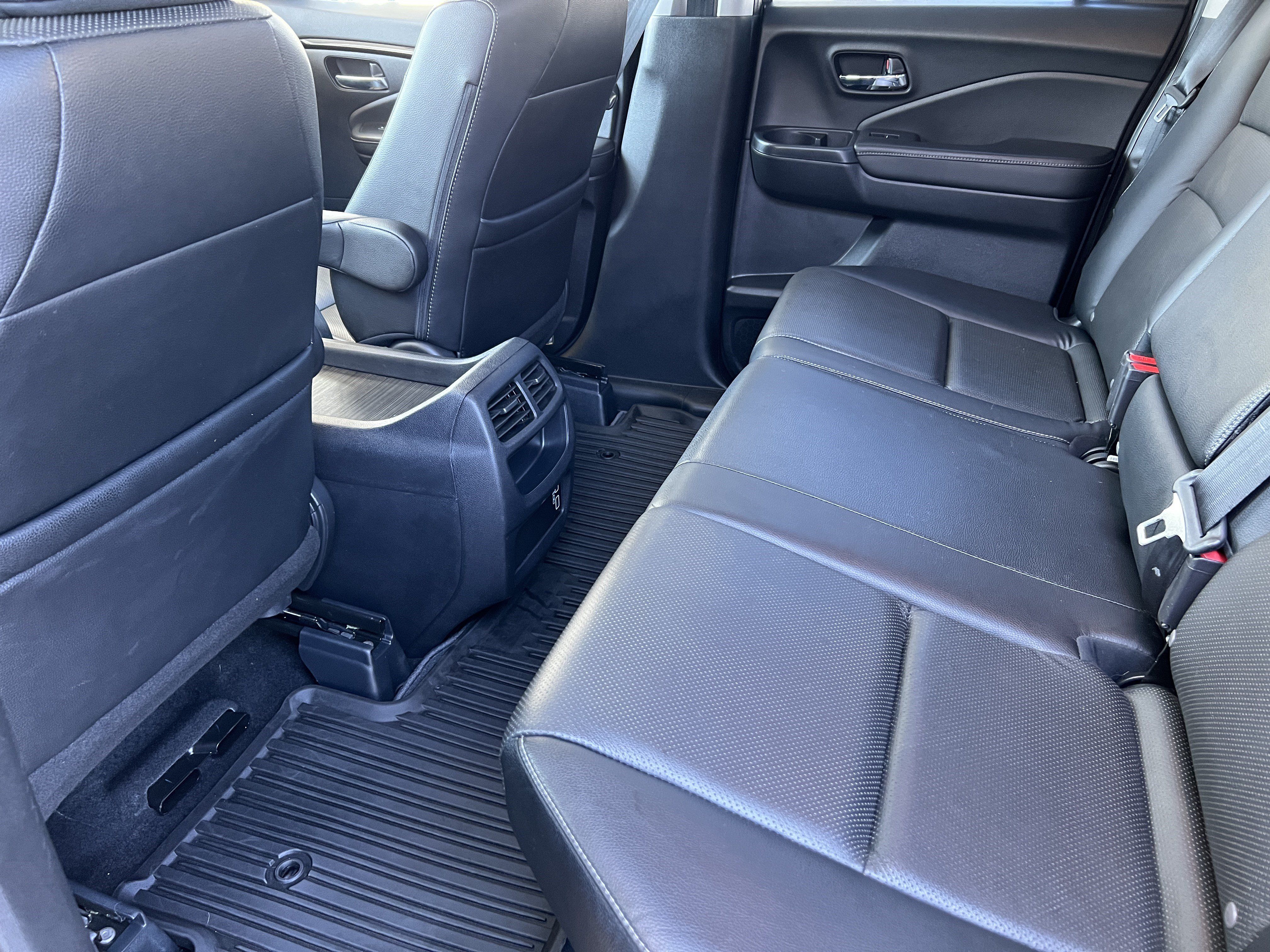 Used 2019 Honda Ridgeline RTL-E image 16