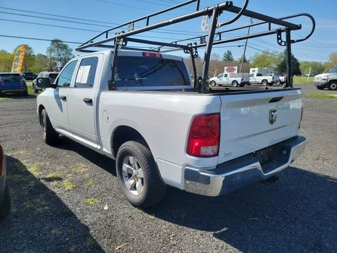 Used 2020 RAM 1500 Tradesman w/ Chrome Appearance Group RWD image 6