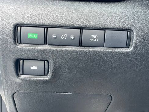 Certified 2023 Nissan Sentra SV w/ All-Weather Package FWD image 12