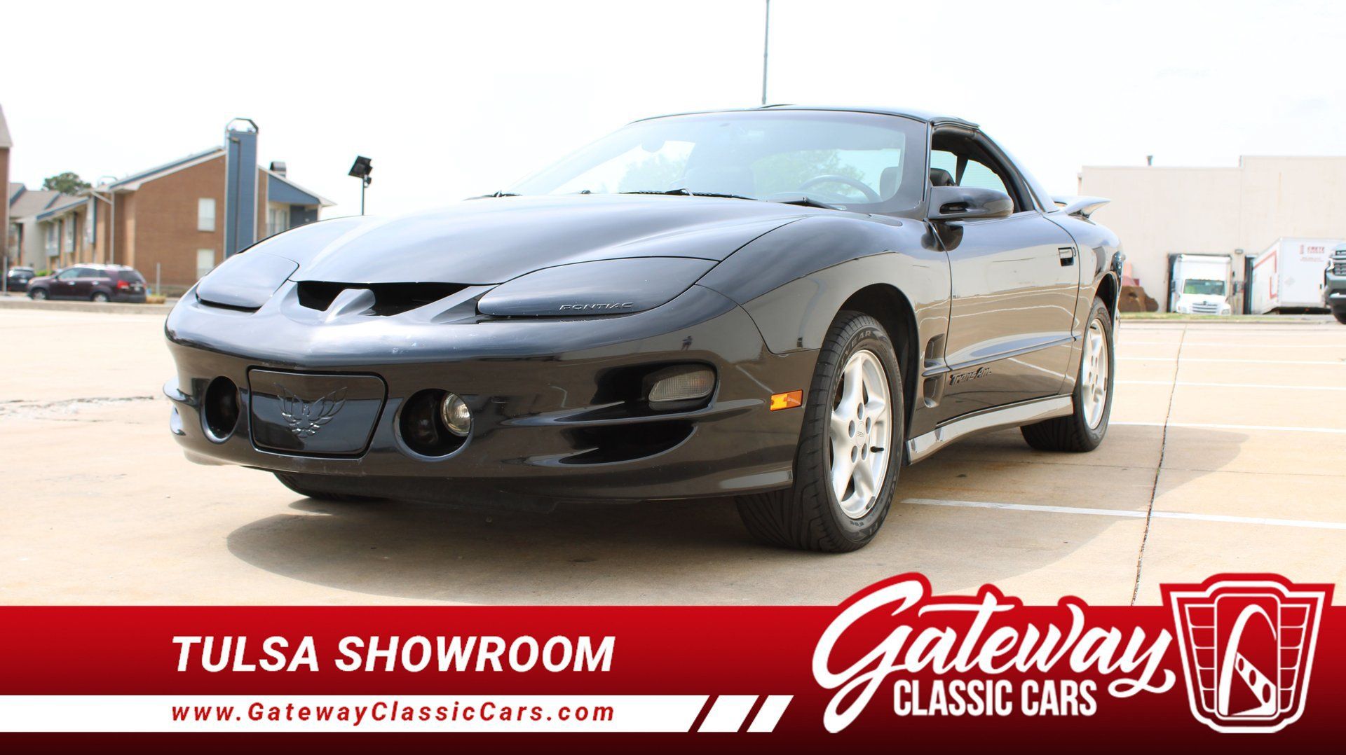 Used 1999 Pontiac Firebird Formula w/ Security Pkg RWD image 1