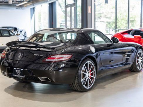 Used 2012 Mercedes-Benz SLS AMG Coupe image 10