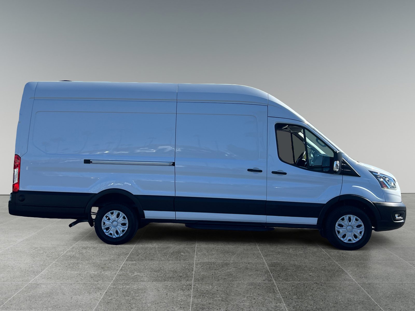 Used 2025 Ford Transit 350 148 High Roof Extended w/ Interior Upgrade Package RWD image 6