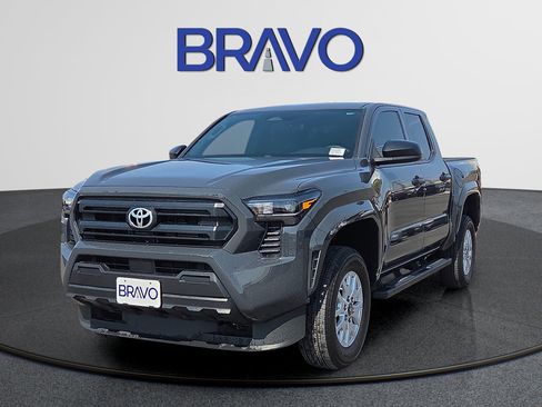 Used 2025 Toyota Tacoma SR RWD image 1