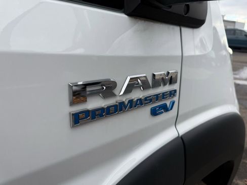 Used 2024 RAM ProMaster 3500 w/ Delivery Van Package FWD image 25