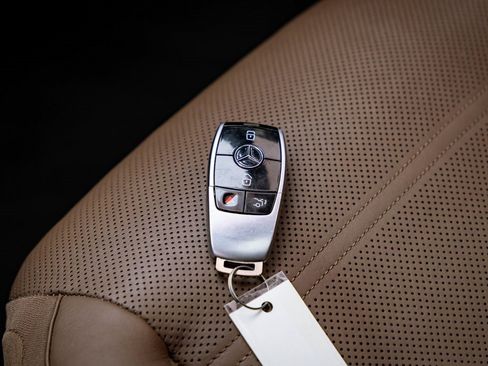 Used 2017 Mercedes-Benz E 43 AMG 4MATIC Sedan image 12