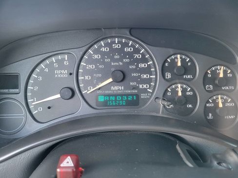 Used 2002 Chevrolet Avalanche 2WD image 27