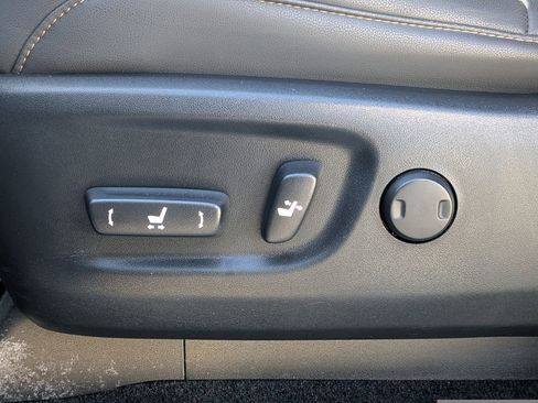 Used 2021 Lexus GX 460 Premium image 19