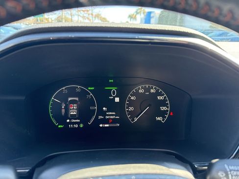 Certified 2024 Honda CR-V Sport Touring image 33