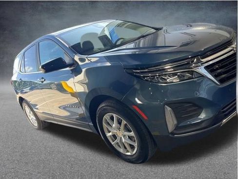 Used 2024 Chevrolet Equinox LT FWD image 14