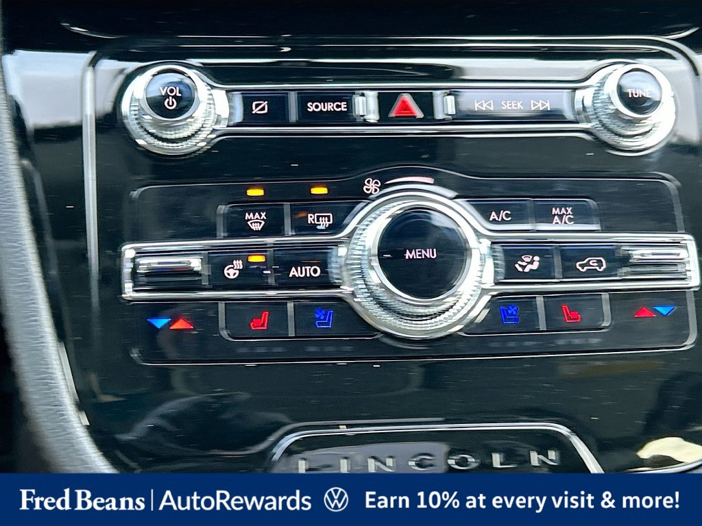 Used 2022 Lincoln Corsair AWD w/ Premium Package image 22