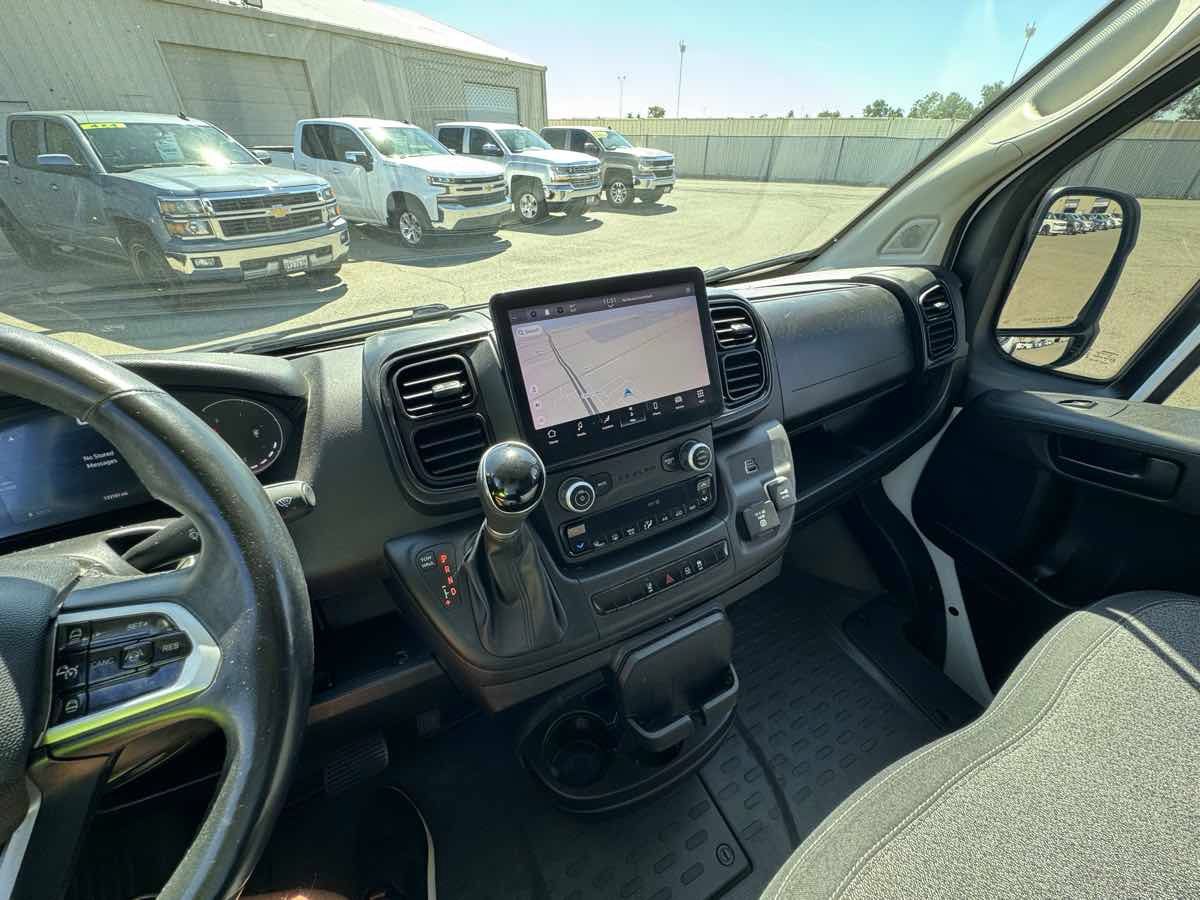 Used 2023 RAM ProMaster 2500 w/ Driver Convenience Group FWD image 21