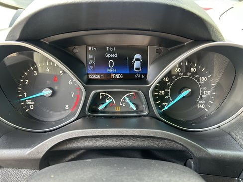 Used 2017 Ford Escape Titanium AWD/4WD image 9