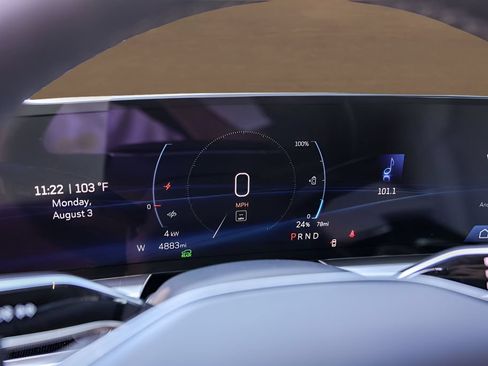 Certified 2025 Cadillac Lyriq Sport AWD/4WD image 10