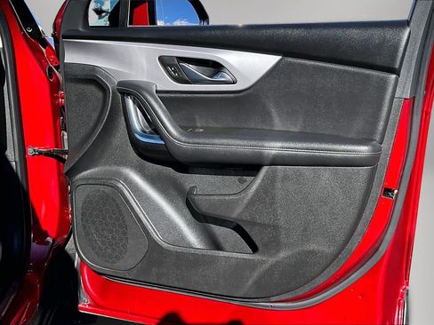 Used 2023 Chevrolet Blazer LT image 28