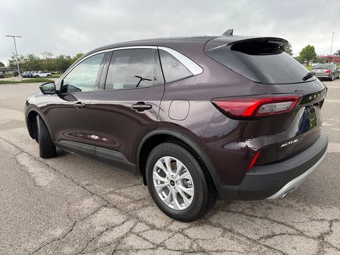 Used 2023 Ford Escape Active w/ Tech Pack #2 FWD image 5