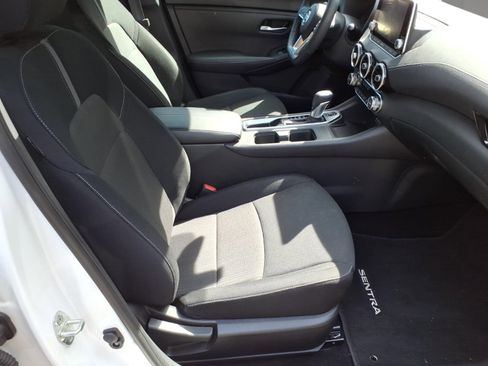 Used 2023 Nissan Sentra SV w/ All-Weather Package FWD image 7