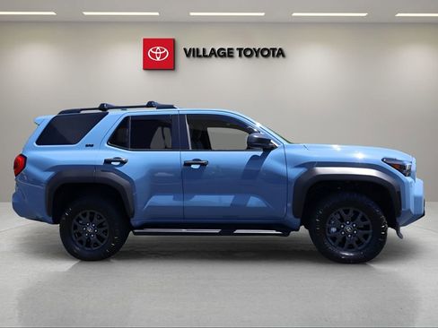 Certified 2025 Toyota 4Runner SR5 image 6