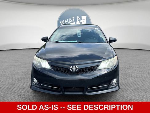 Used 2012 Toyota Camry SE FWD image 9