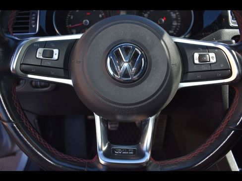 Used 2016 Volkswagen Jetta GLI SEL FWD image 13