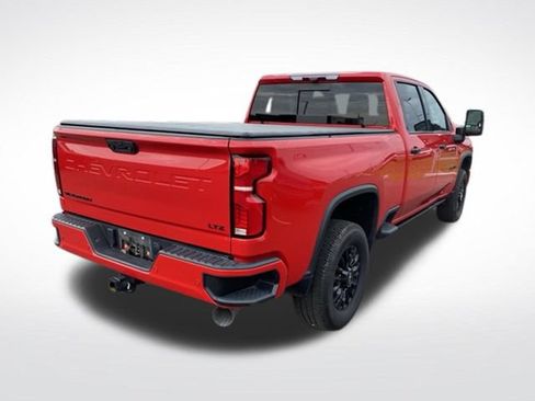 Used 2024 Chevrolet Silverado 3500 LTZ w/ LTZ Plus Package AWD/4WD image 8