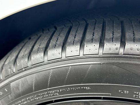 Used 2016 Jaguar F-TYPE Convertible image 49