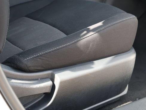 Used 2024 Nissan Sentra SV FWD image 29