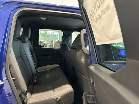 New 2025 Toyota Tacoma SR5 image 15