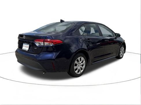 Used 2024 Toyota Corolla LE FWD image 3