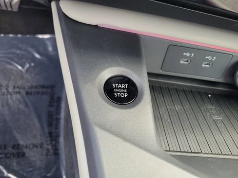 New 2026 Nissan Sentra SL w/ Floor Mat Package FWD image 31