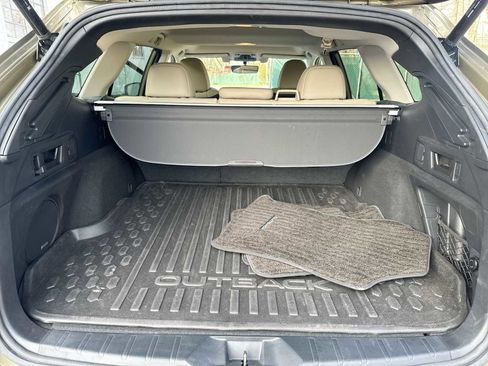 Used 2021 Subaru Outback Limited XT image 34