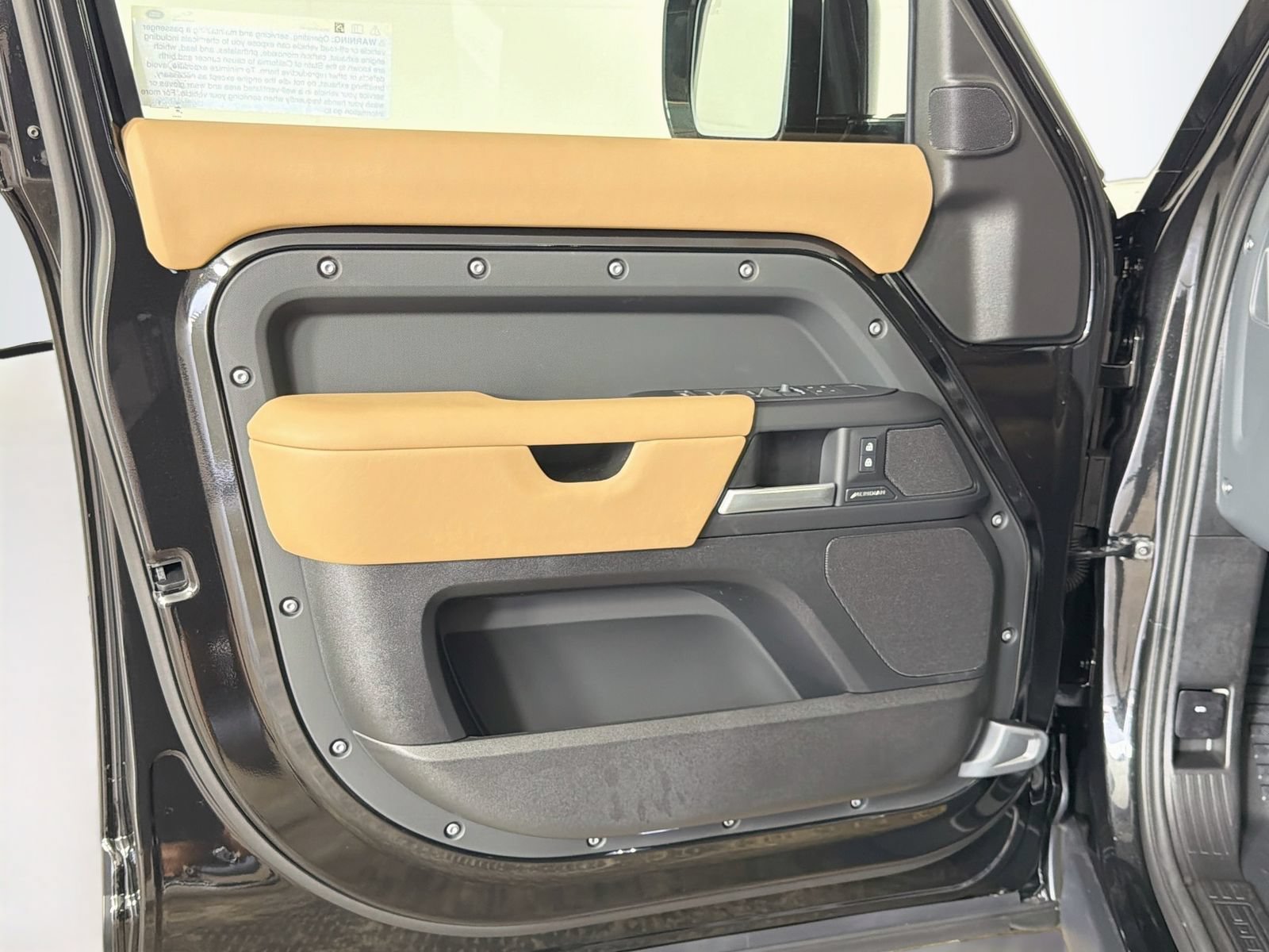 New 2026 Land Rover Defender 110 S AWD/4WD image 21