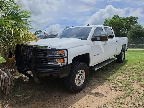 Used 2016 Chevrolet Silverado 2500 W/T w/ WT Convenience Package AWD/4WD image 2