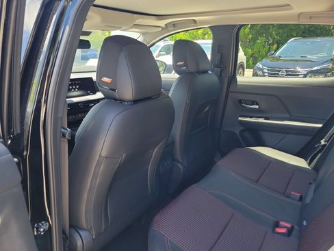 New 2026 Nissan Kicks SR AWD/4WD image 11