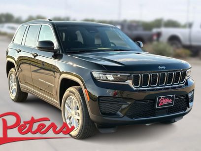 New 2025 Jeep Grand Cherokee Laredo