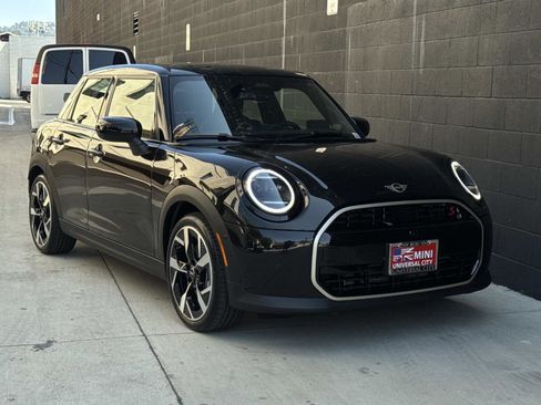 New 2026 MINI Cooper S FWD image 1