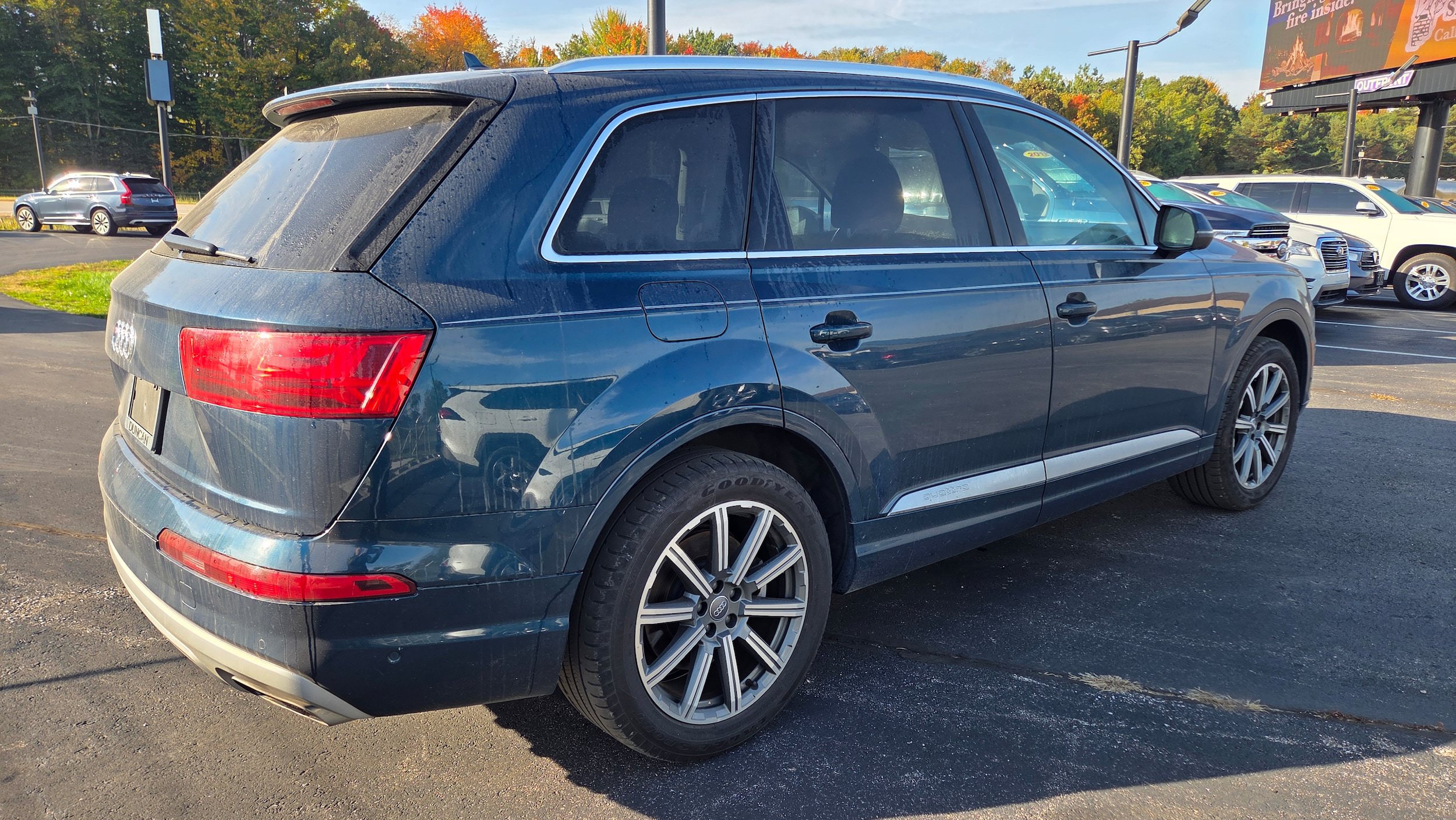 Used 2019 Audi Q7 3.0T Premium Plus AWD/4WD image 12