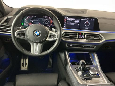 Certified 2022 BMW X6 xDrive40i w/ M Sport Package image 10