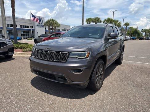 Used 2017 Jeep Grand Cherokee Limited 75th Anniversary AWD/4WD image 3