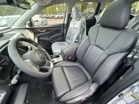 New 2025 Subaru Ascent Touring image 11