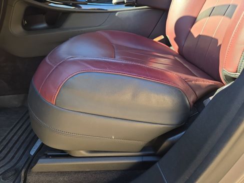 Used 2023 Land Rover Range Rover Sport SE Dynamic image 17