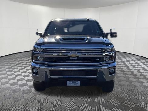 Used 2019 Chevrolet Silverado 2500 LTZ w/ Duramax Plus Package AWD/4WD image 2
