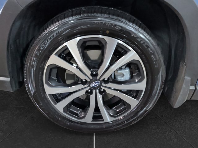 Used 2024 Subaru Forester Limited w/ Pop Package 2 AWD/4WD image 9