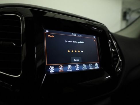 Used 2021 Jeep Compass Latitude image 17