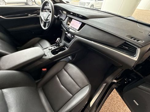 Certified 2025 Cadillac XT5 Premium Luxury image 29