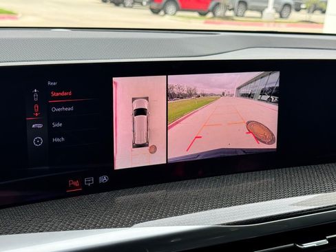 Used 2025 Cadillac Escalade V image 28