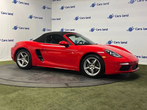 Used 2024 Porsche 718 Boxster image 2